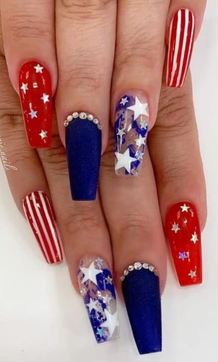 elegant americana nails