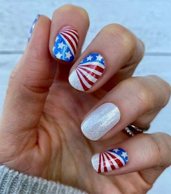 glitzy americana nails