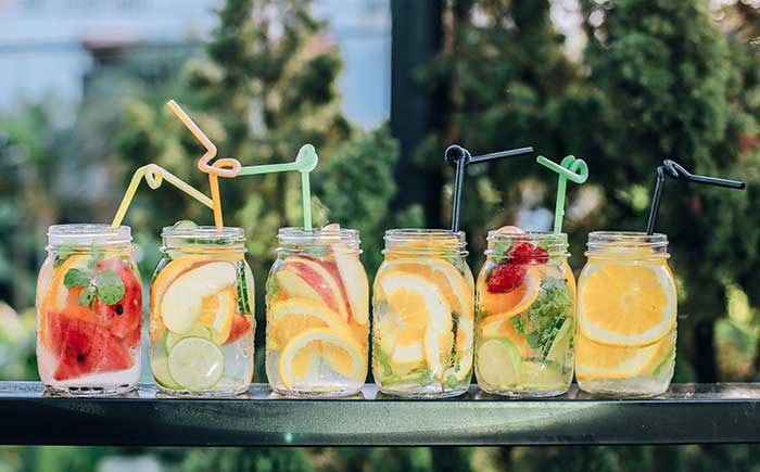 Summer Cocktails Are In Season: 5 Ways to Up Your Drink-making Game