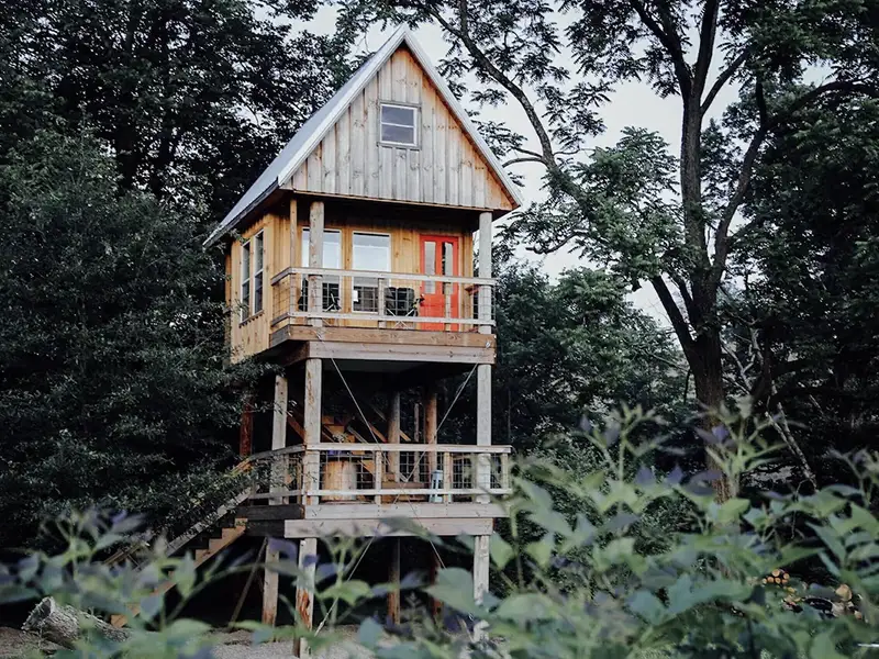 treehouse and glamping rentals