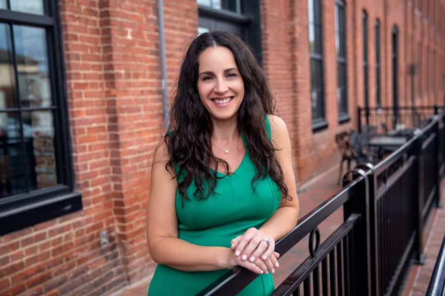 Women to watch colonial jewelers owner Sarah Hurwitz Robey