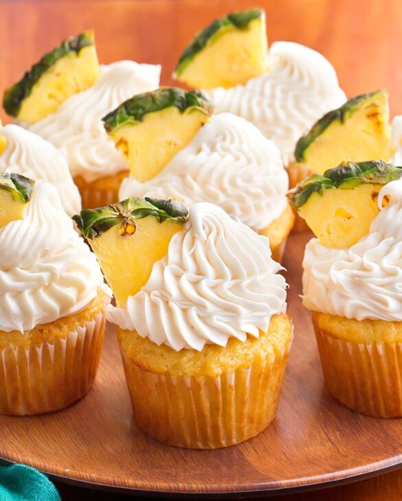 tropical cupcakes