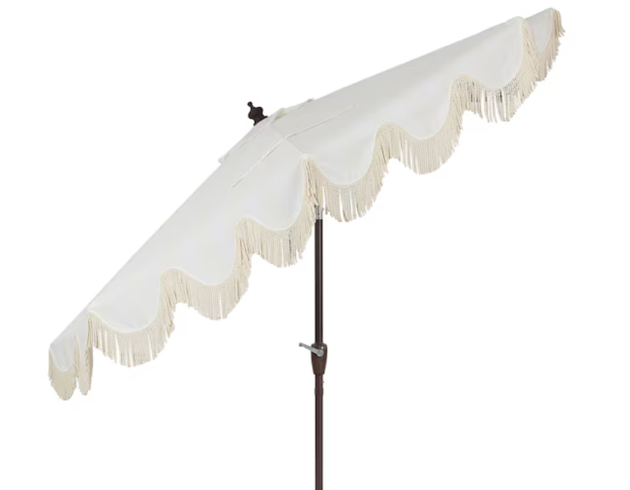 scalloped umbrella