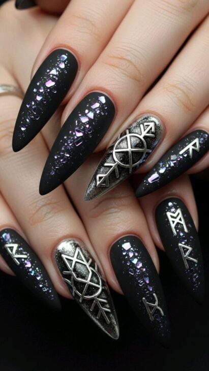 witchy nails